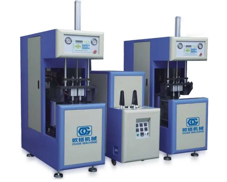 Полуаутоматска машина за дување ПЕТ боца